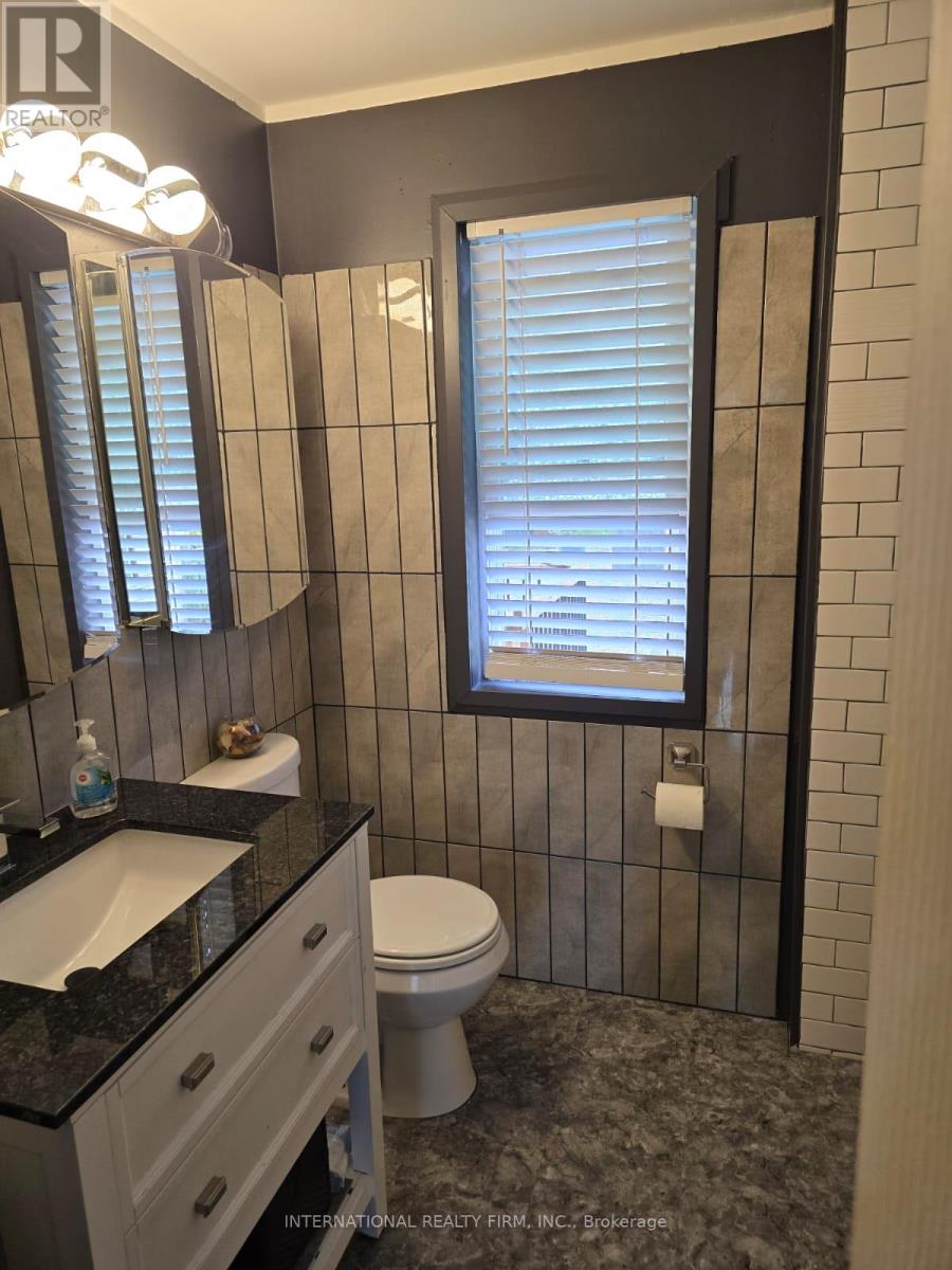 731 Knox Avenue, Hamilton, Ontario  L8H 6K7 - Photo 23 - X12506760