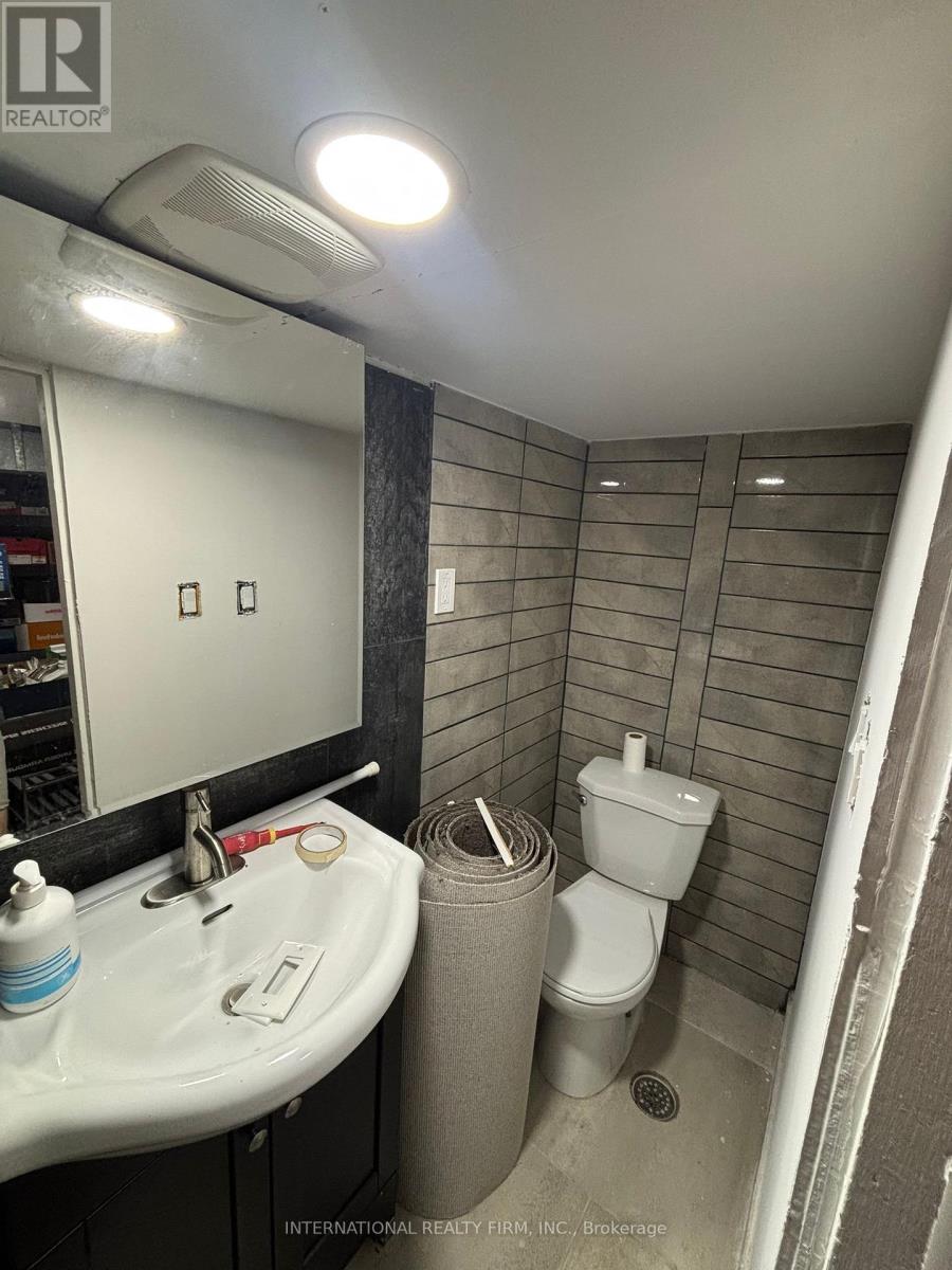 731 Knox Avenue, Hamilton, Ontario  L8H 6K7 - Photo 31 - X12506760