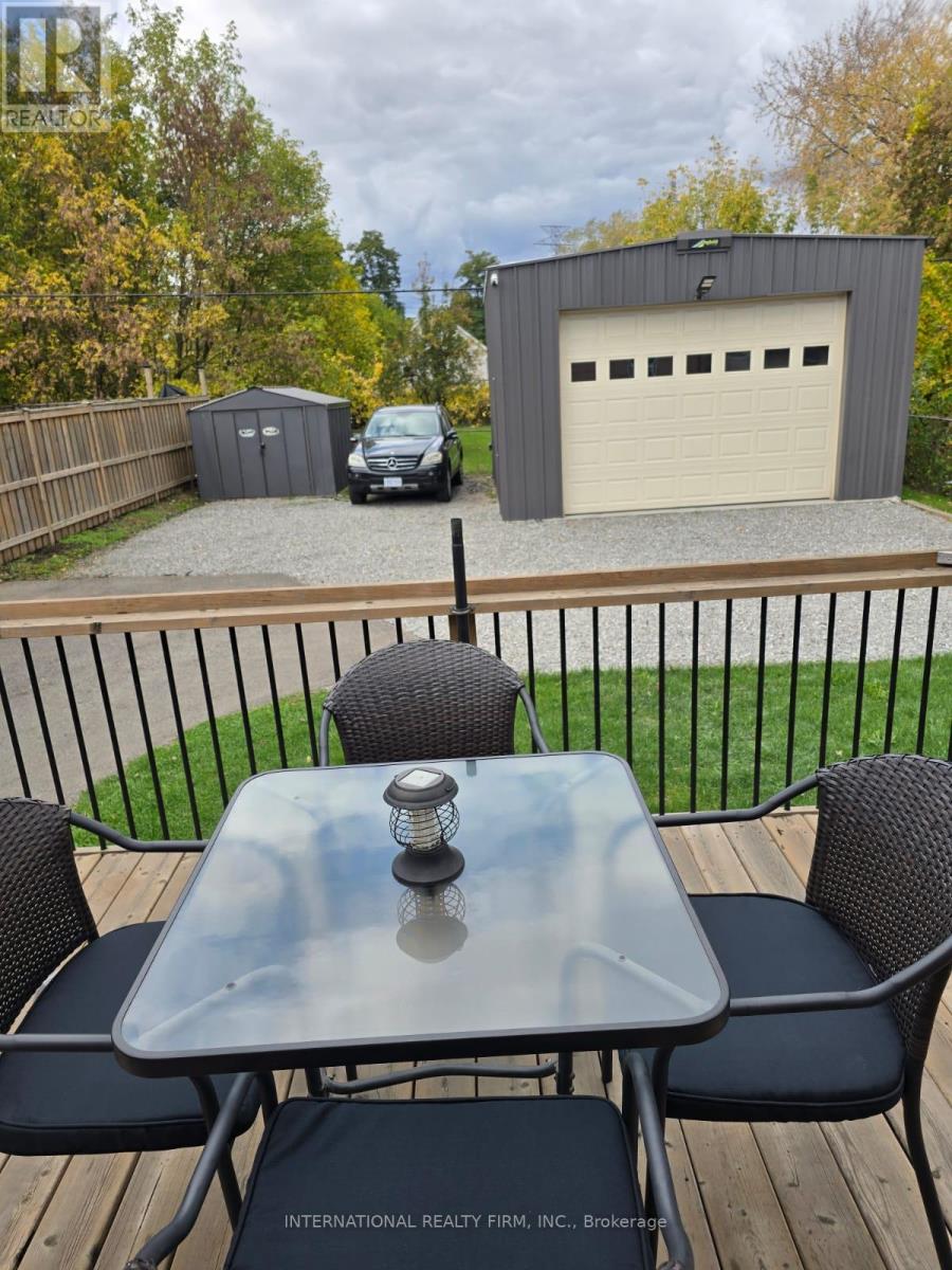 731 Knox Avenue, Hamilton, Ontario  L8H 6K7 - Photo 33 - X12506760