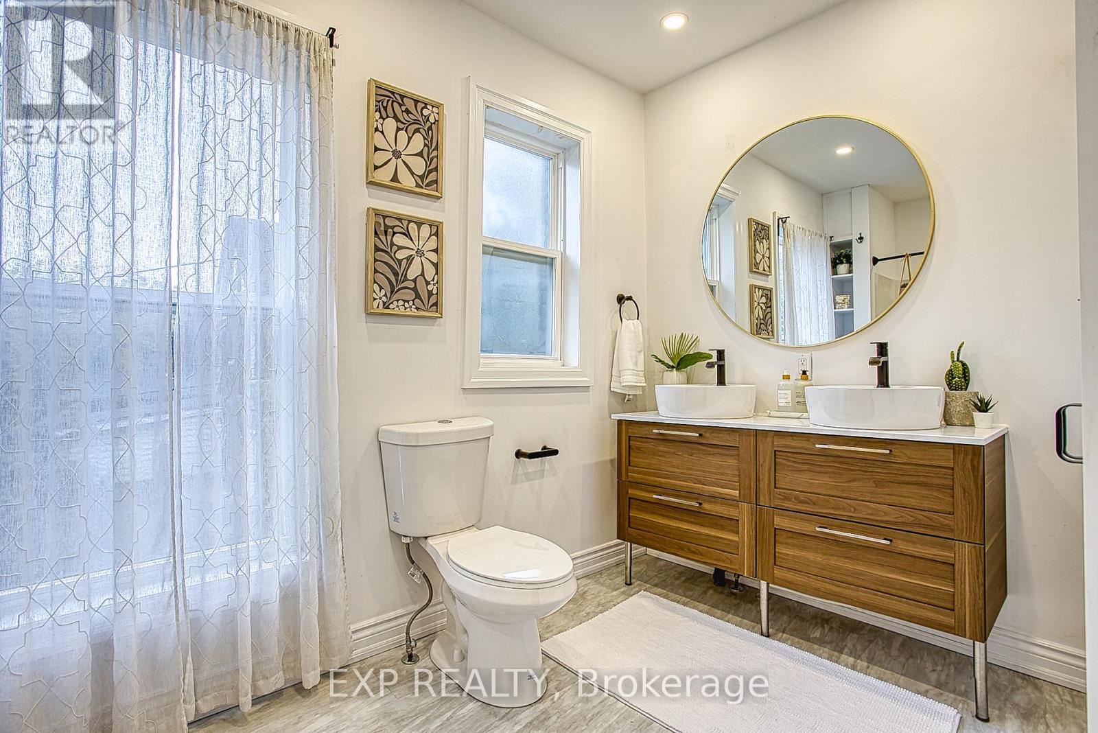 82 Ashley Street, Hamilton, Ontario  L8L 5T1 - Photo 19 - X12506838