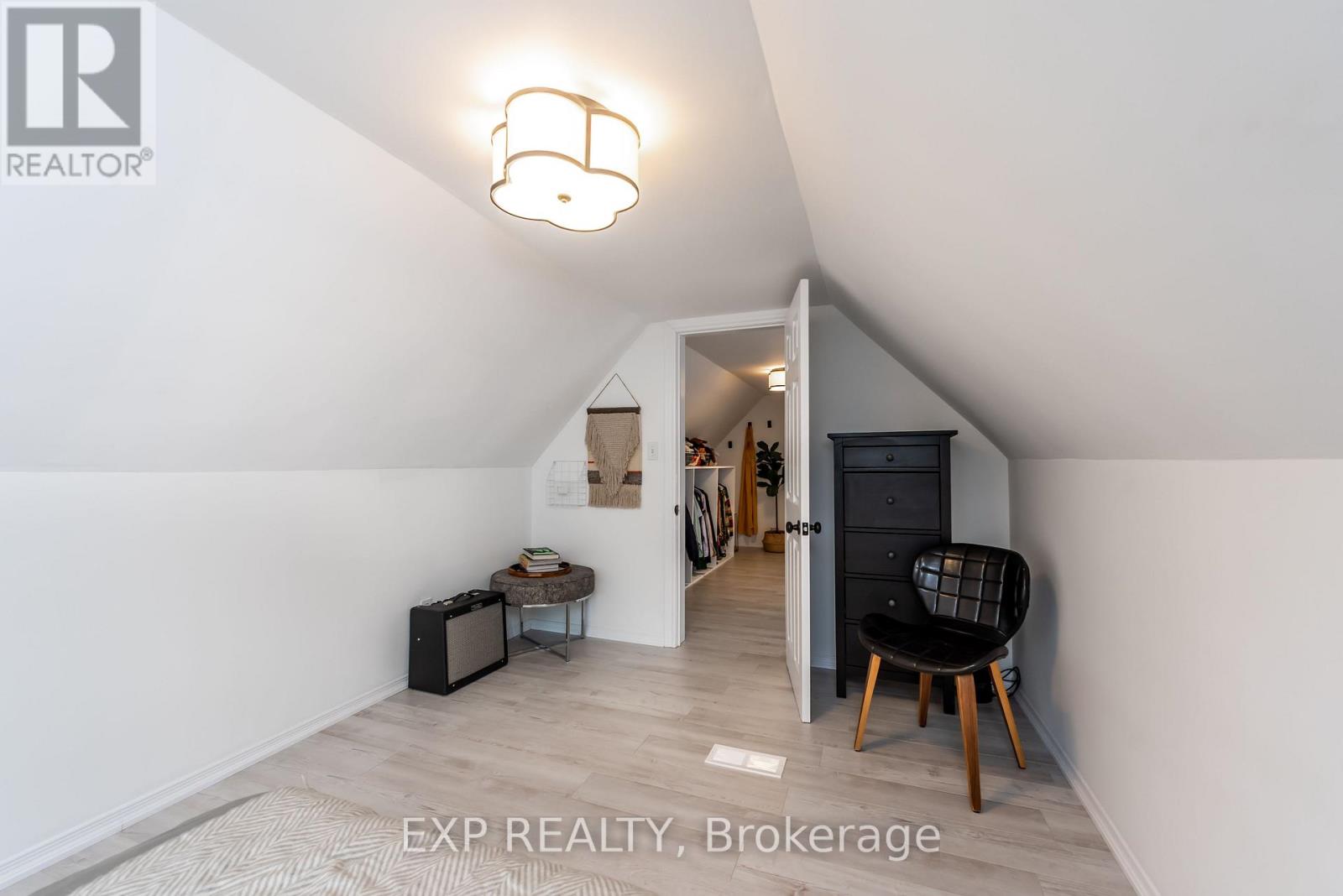 82 Ashley Street, Hamilton, Ontario  L8L 5T1 - Photo 24 - X12506838