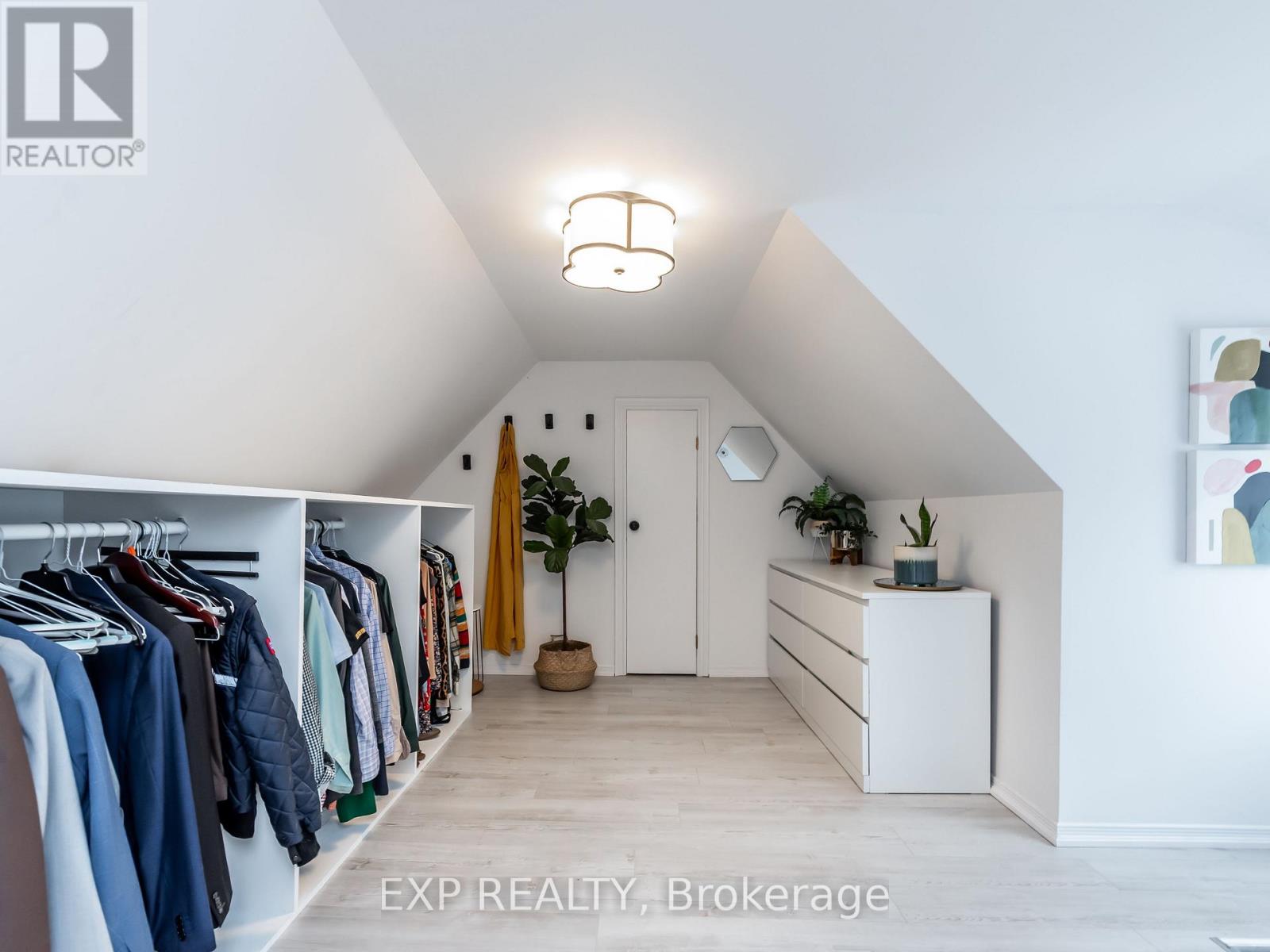 82 Ashley Street, Hamilton, Ontario  L8L 5T1 - Photo 25 - X12506838