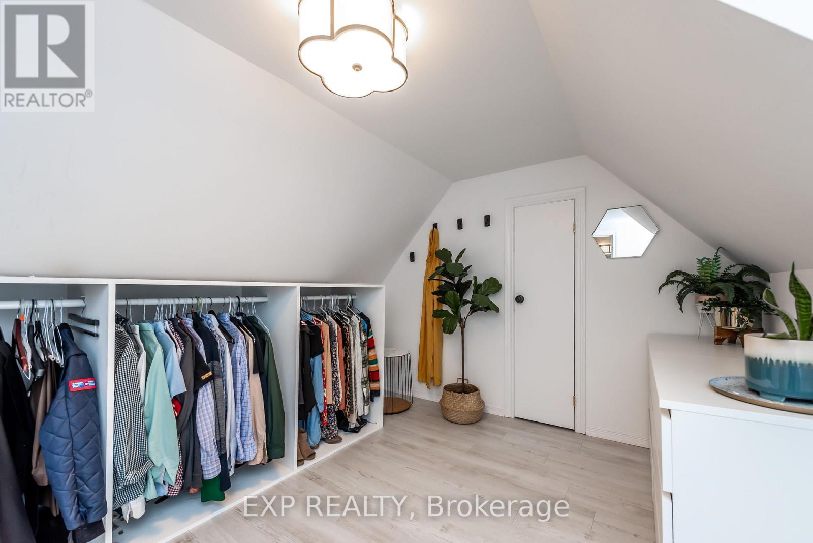 82 Ashley Street, Hamilton, Ontario  L8L 5T1 - Photo 26 - X12506838