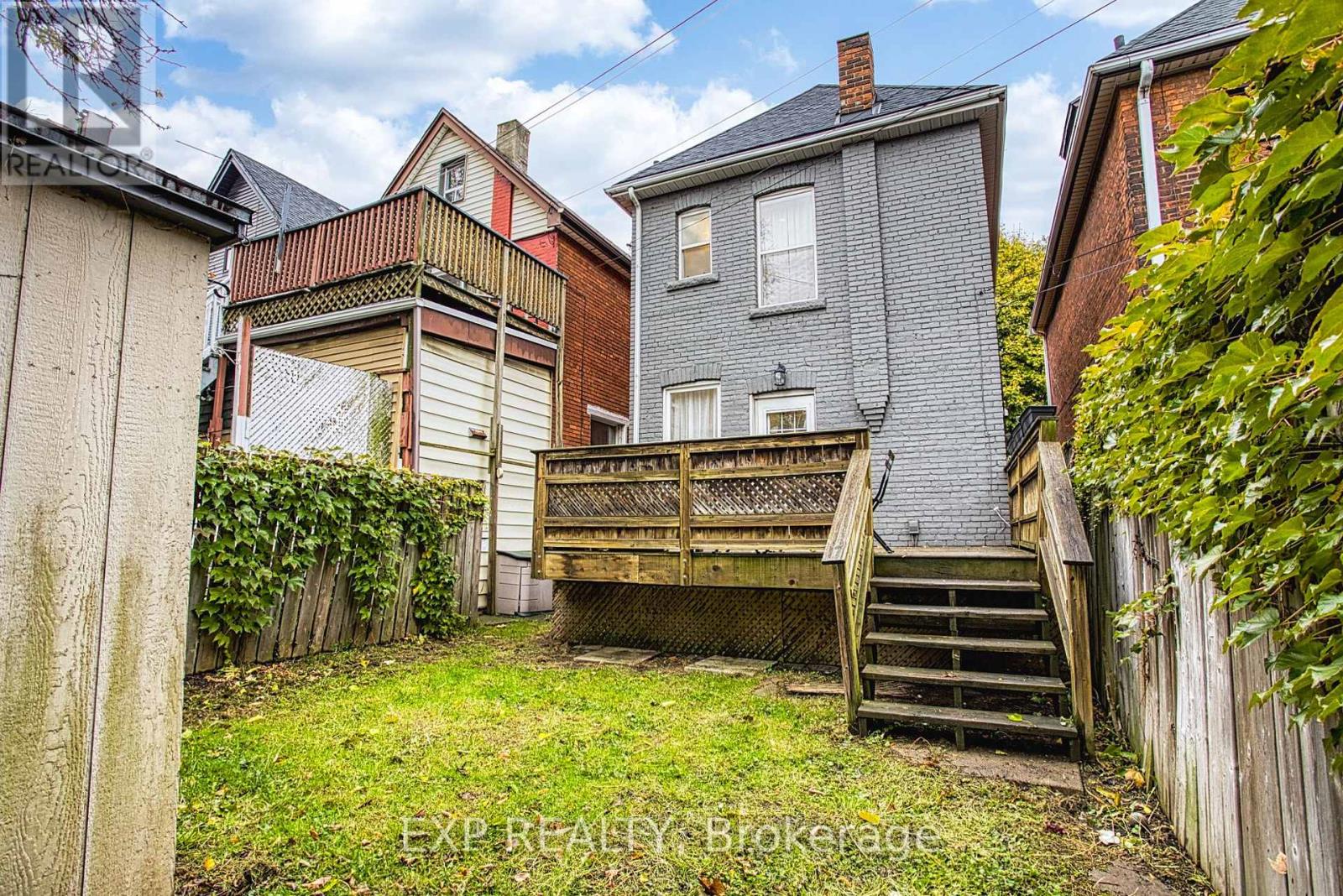 82 Ashley Street, Hamilton, Ontario  L8L 5T1 - Photo 30 - X12506838