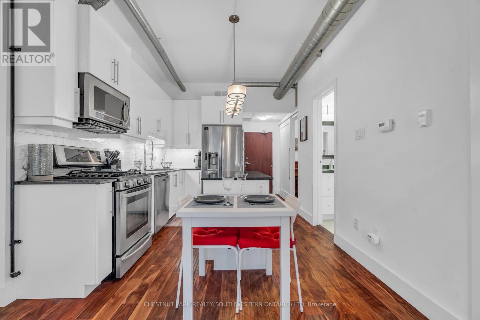 302 - 15 Devitt Avenue S, Waterloo, Ontario  N2J 1Y6 - Photo 10 - X12506912