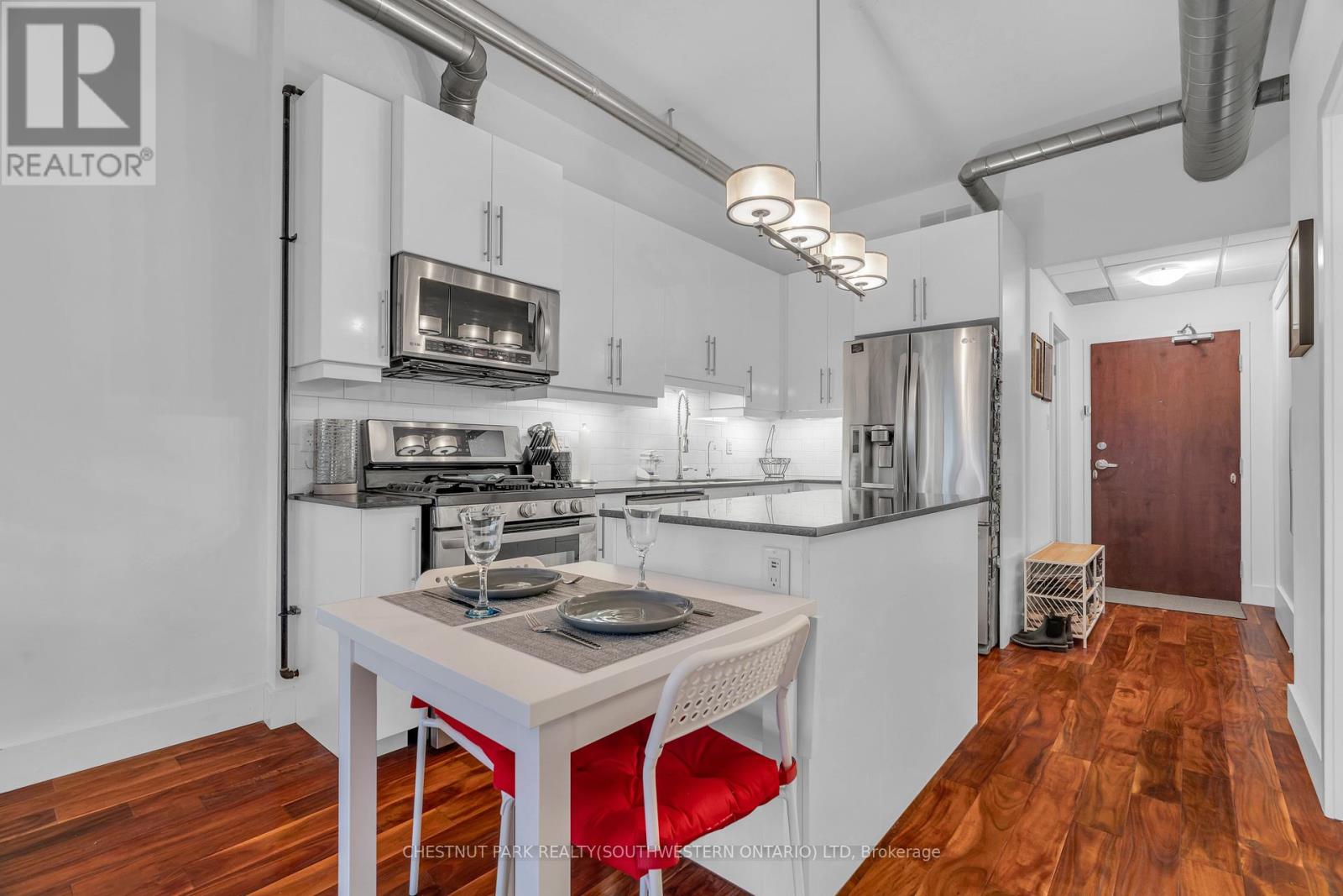 302 - 15 Devitt Avenue S, Waterloo, Ontario  N2J 1Y6 - Photo 9 - X12506912