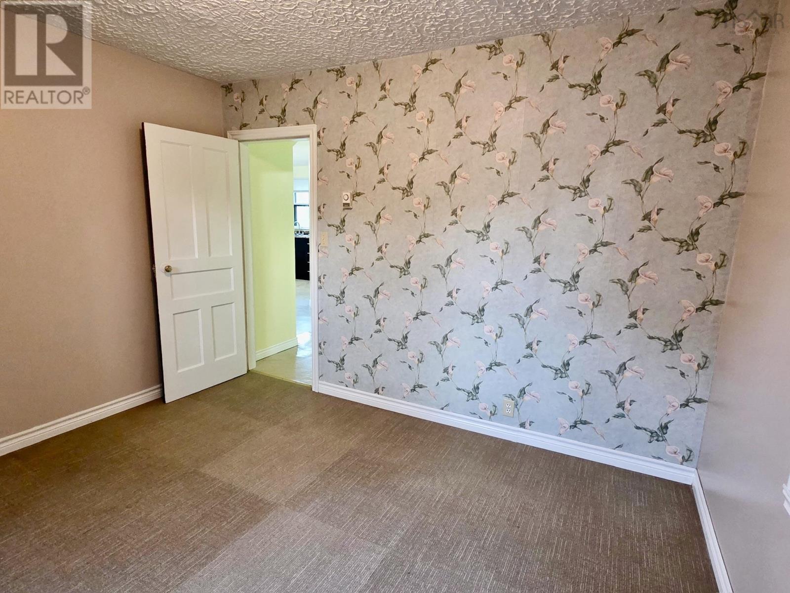 1544 St Margarets Bay Road, Timberlea, Nova Scotia  B3T 1A9 - Photo 14 - 202523817