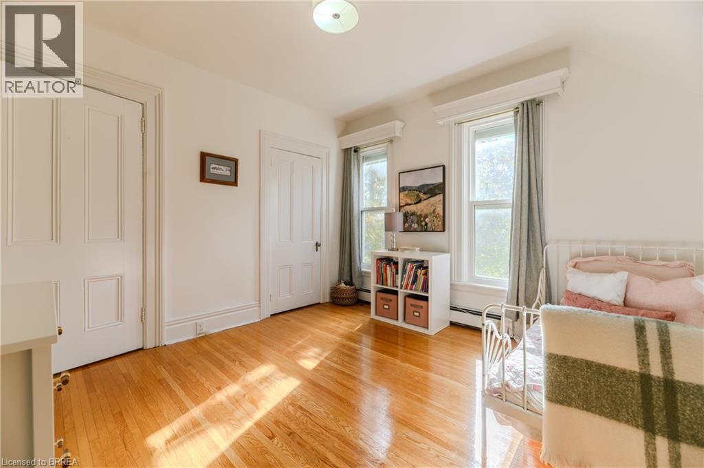 35 Egerton Street, Brantford, Ontario  N3T 4L4 - Photo 25 - 40780983