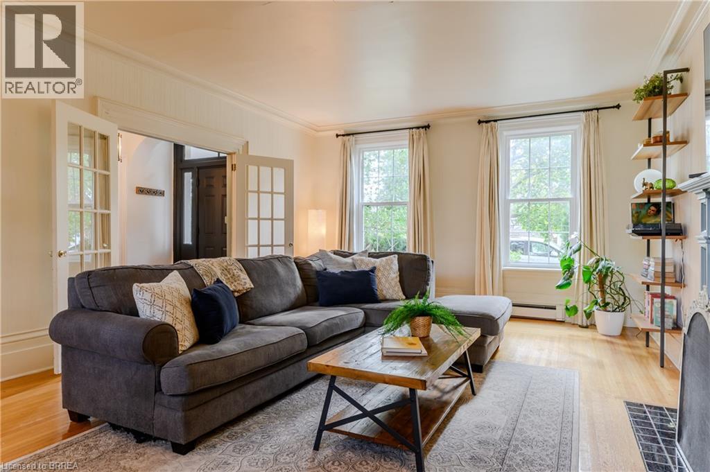 35 Egerton Street, Brantford, Ontario  N3T 4L4 - Photo 9 - 40780983