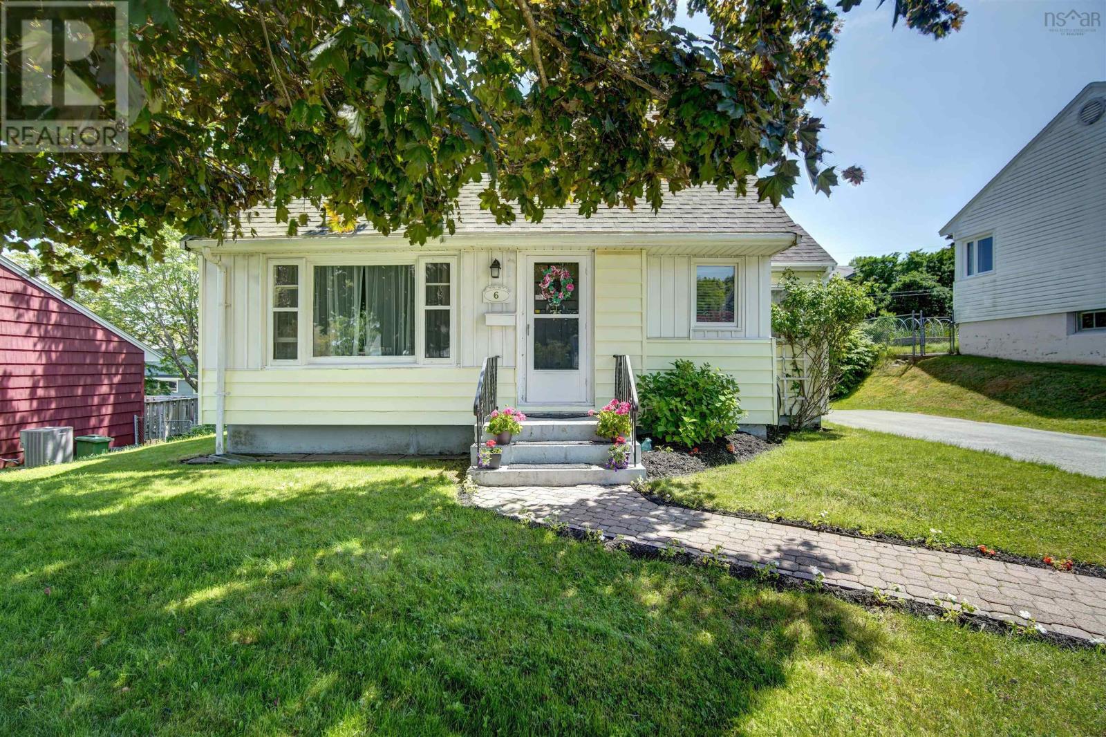 Property at 6 Piers Avenue image 3