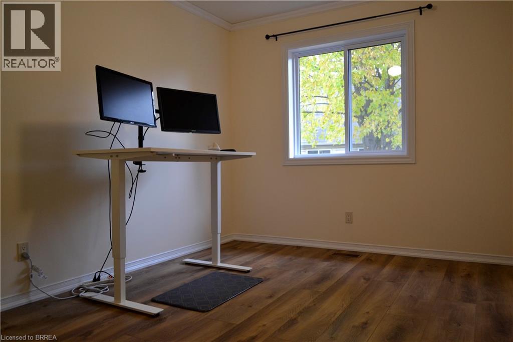 31 Moss Boulevard Unit# 26, Dundas, Ontario  L9H 7A6 - Photo 22 - 40766778