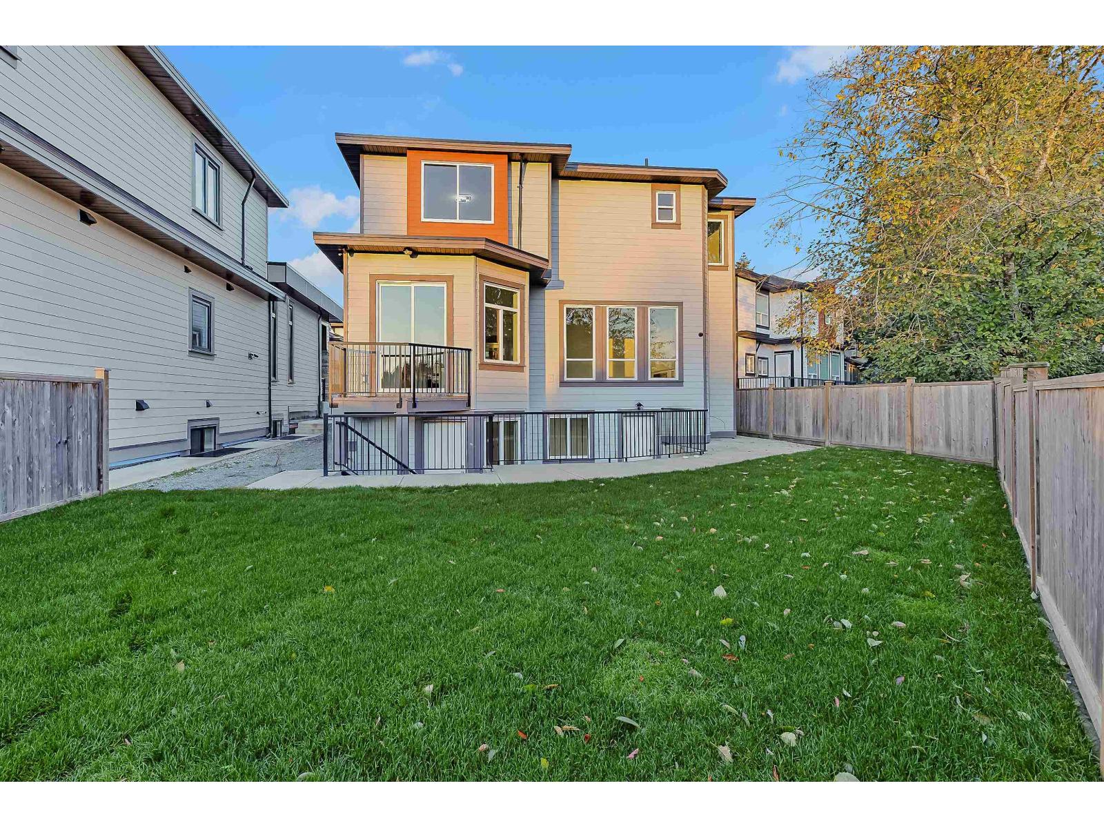 18764 62a Avenue, Surrey, British Columbia  V3S 7V8 - Photo 35 - R3058537