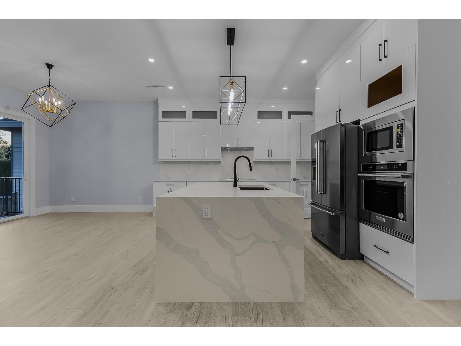 18764 62a Avenue, Surrey, British Columbia  V3S 7V8 - Photo 14 - R3058537