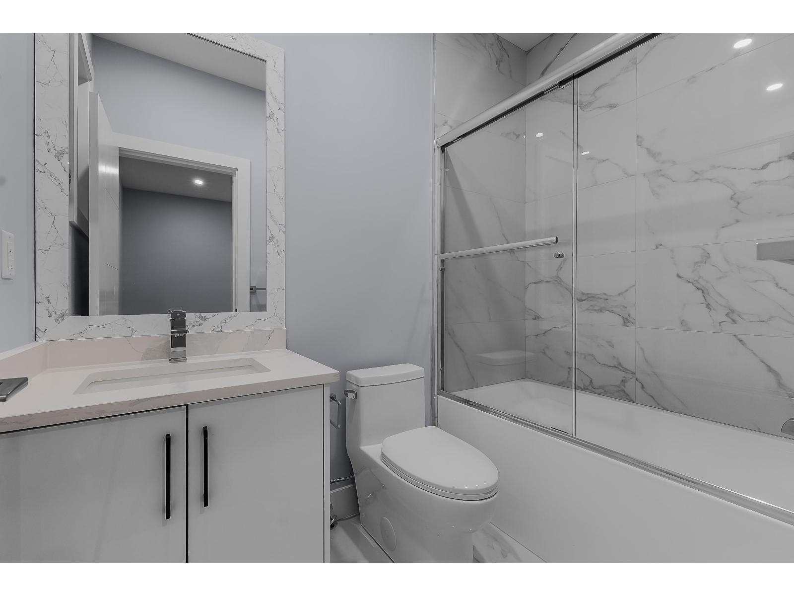 18764 62a Avenue, Surrey, British Columbia  V3S 7V8 - Photo 29 - R3058537