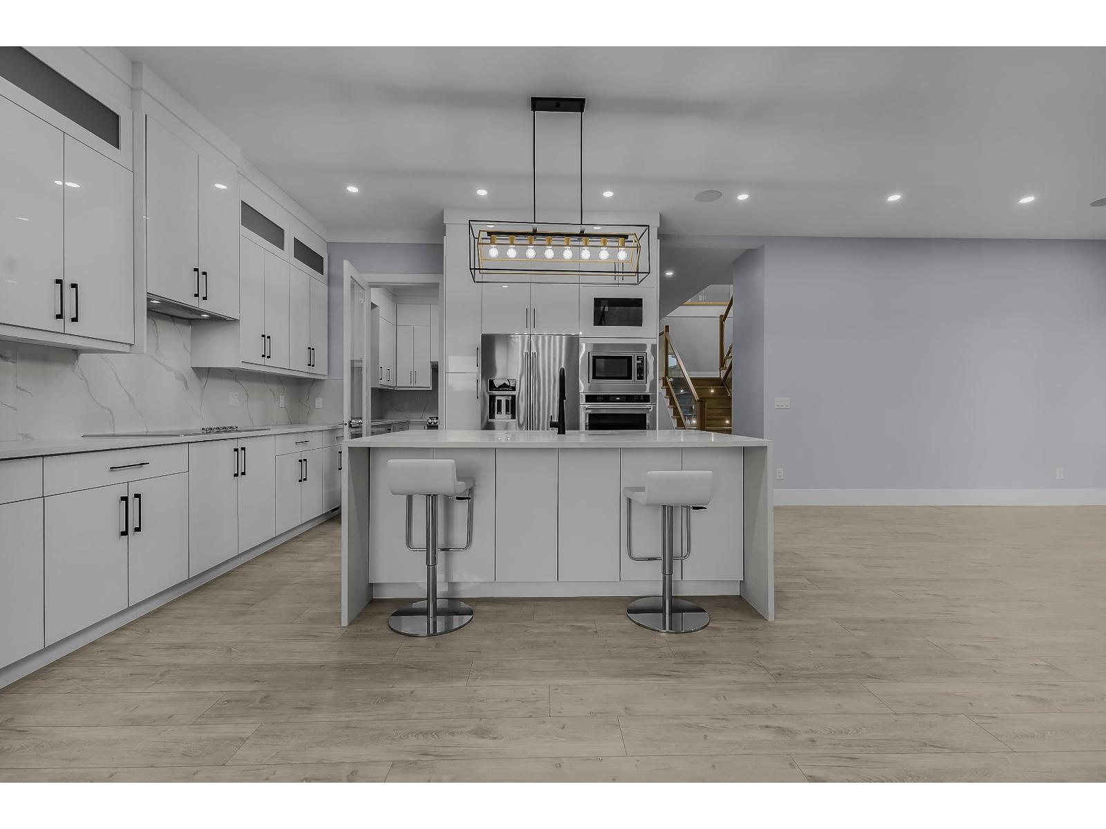 18764 62a Avenue, Surrey, British Columbia  V3S 7V8 - Photo 13 - R3058537