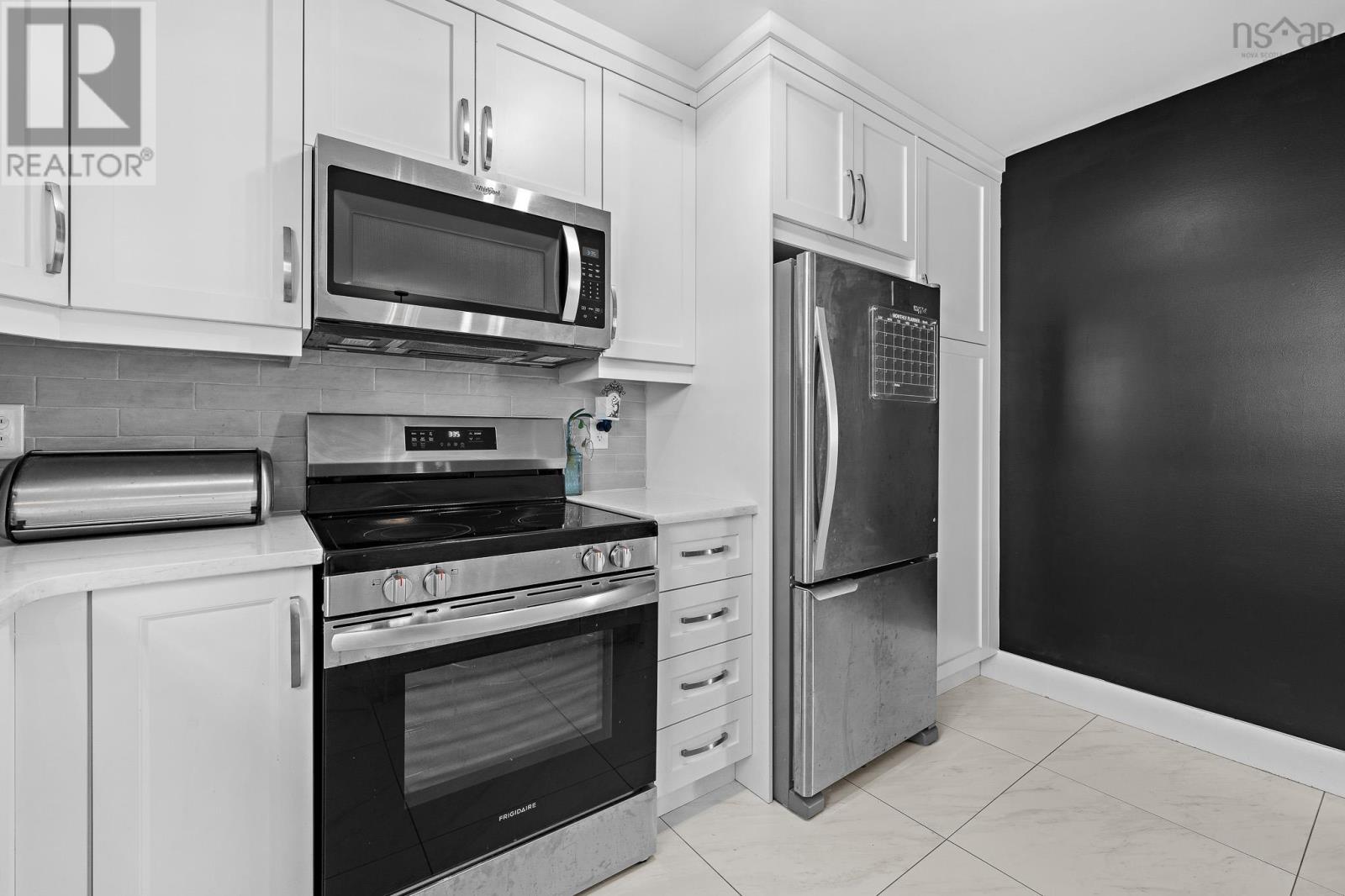 202 Titanium Crescent, Halifax, Nova Scotia  B3P 0J2 - Photo 17 - 202525174