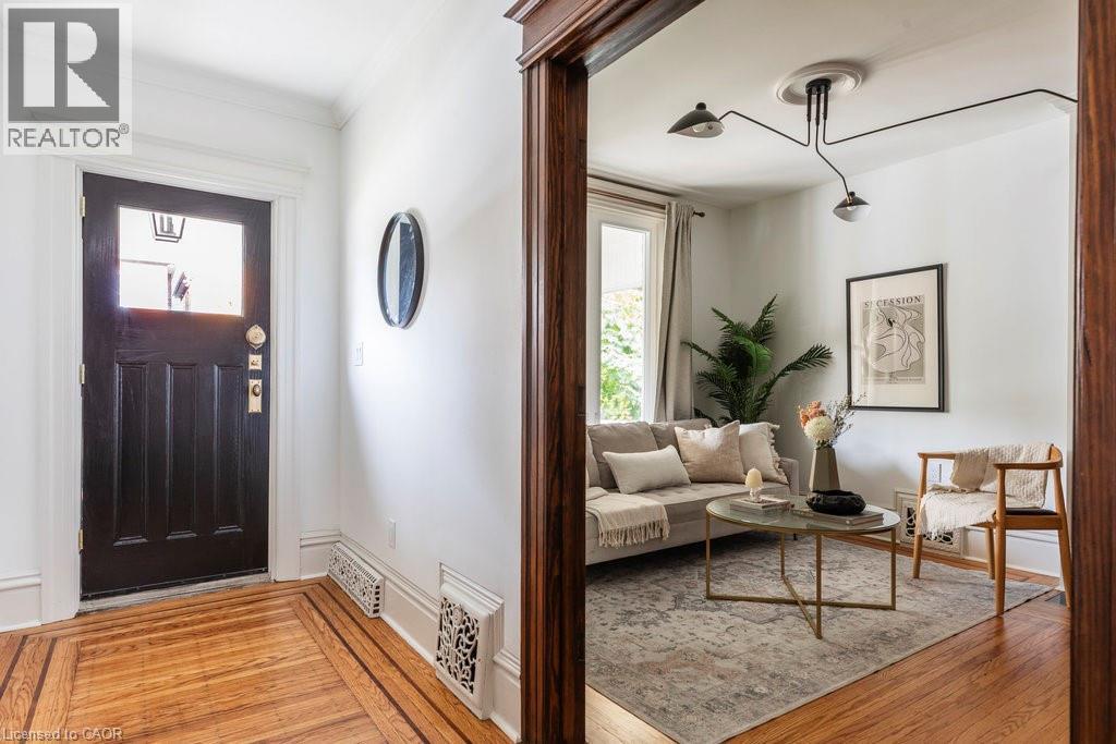 111 Gladstone Avenue, Hamilton, Ontario  L8M 2H8 - Photo 4 - 40784882