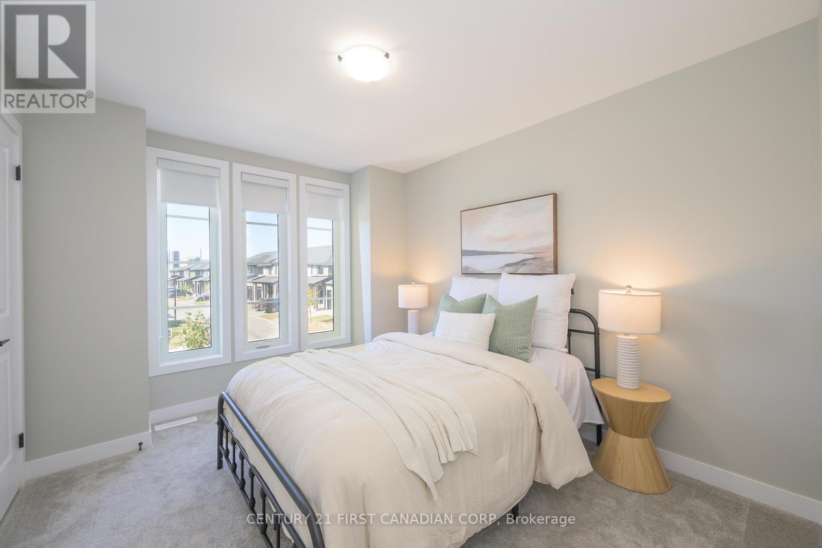 3612 Southbridge Avenue, London South (South W), Ontario  N6L 0G5 - Photo 25 - X12507192