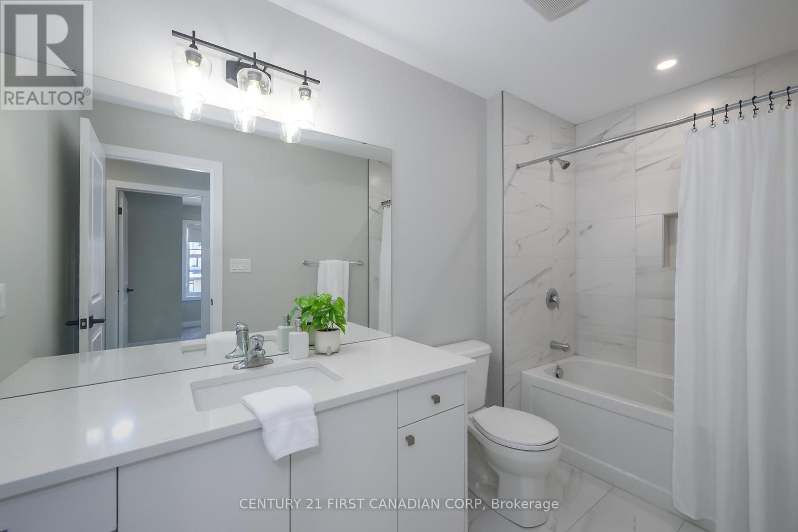 3612 Southbridge Avenue, London South (South W), Ontario  N6L 0G5 - Photo 27 - X12507192