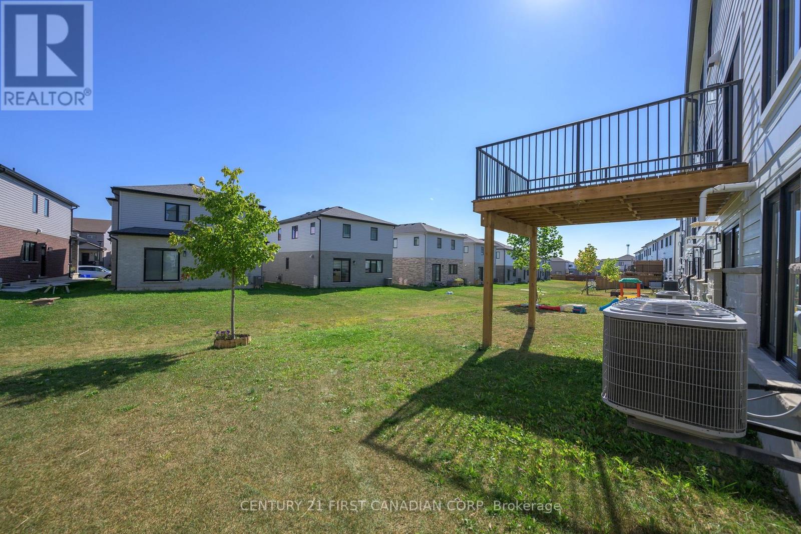 3612 Southbridge Avenue, London South (South W), Ontario  N6L 0G5 - Photo 31 - X12507192