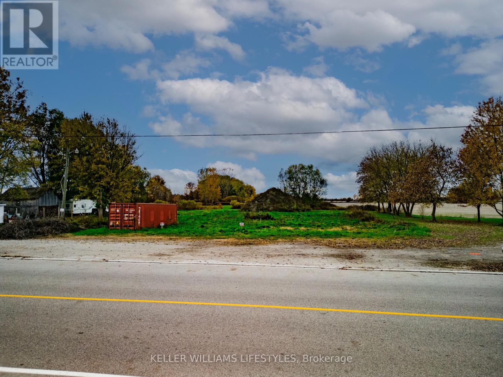 22681 Thames Road, Southwest Middlesex (Appin), Ontario  N0L 1T0 - Photo 8 - X12507244