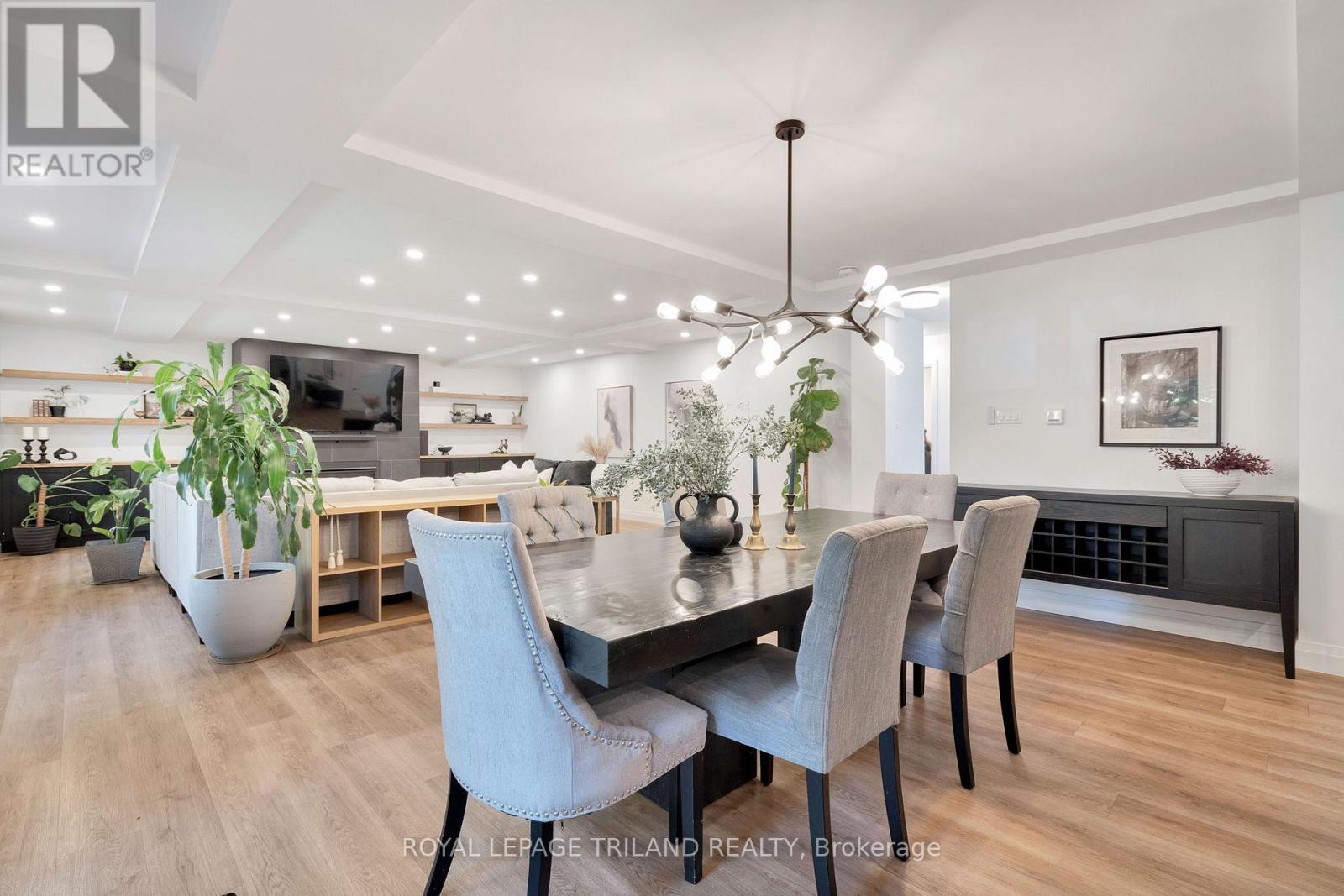 22 Wendy Crescent, London North, Ontario  N5X 3J6 - Photo 16 - X12507264