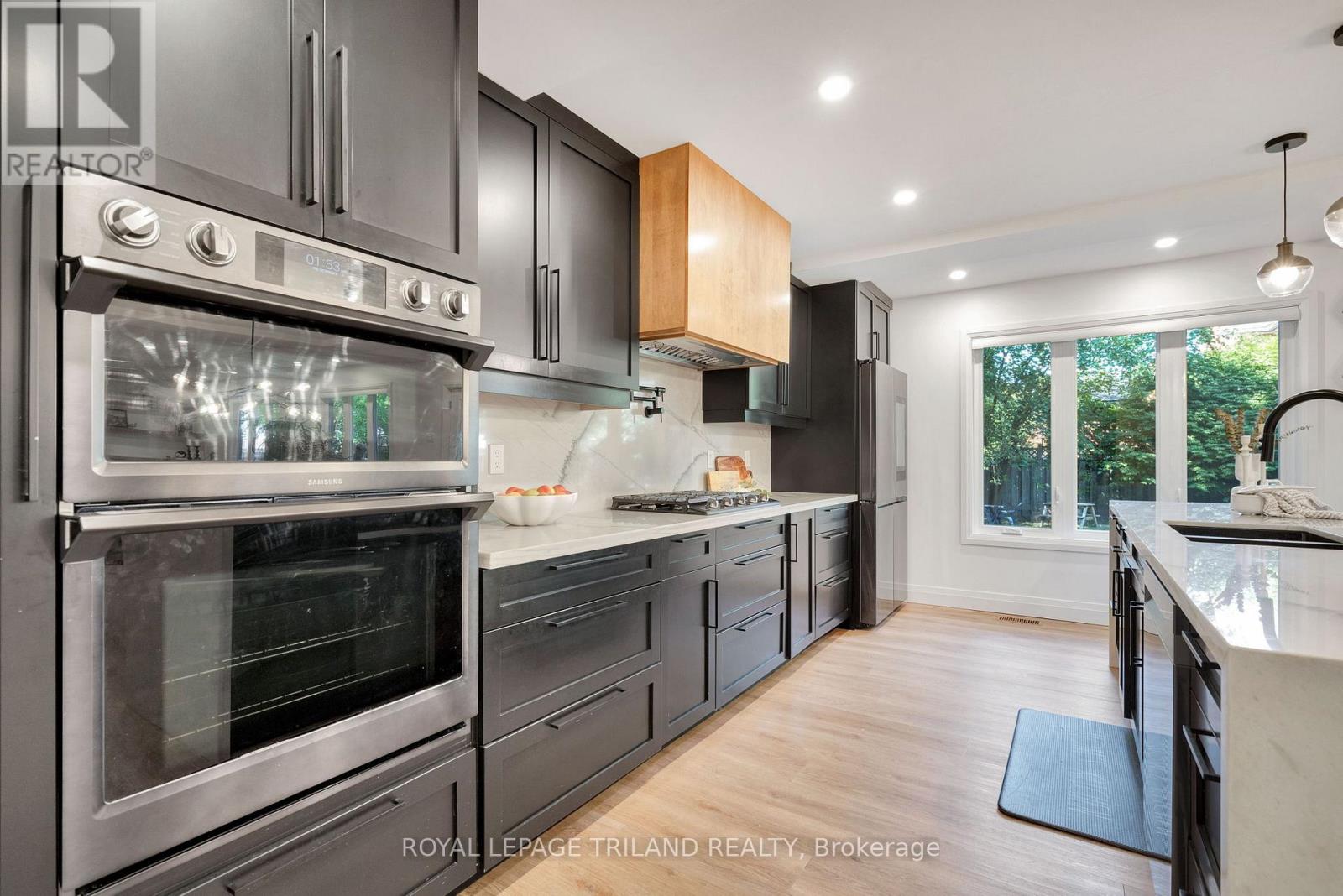 22 Wendy Crescent, London North, Ontario  N5X 3J6 - Photo 18 - X12507264