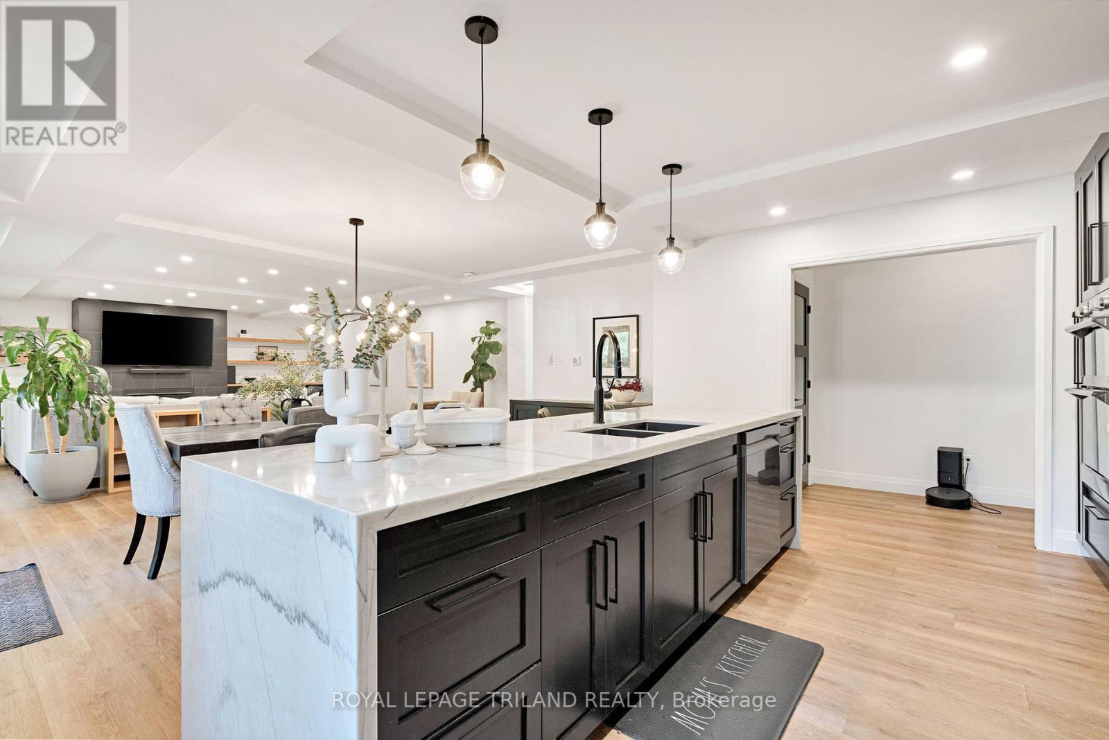 22 Wendy Crescent, London North, Ontario  N5X 3J6 - Photo 22 - X12507264