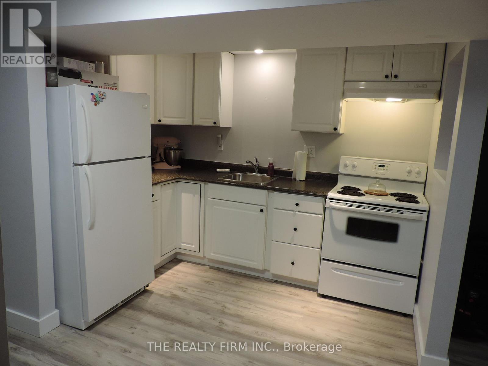 699 Sevilla Park Place, London East, Ontario  N5Y 4H9 - Photo 27 - X12507288