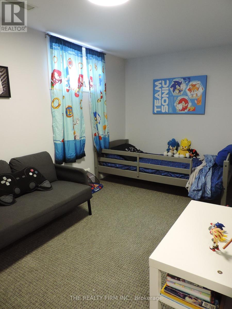 699 Sevilla Park Place, London East, Ontario  N5Y 4H9 - Photo 30 - X12507288