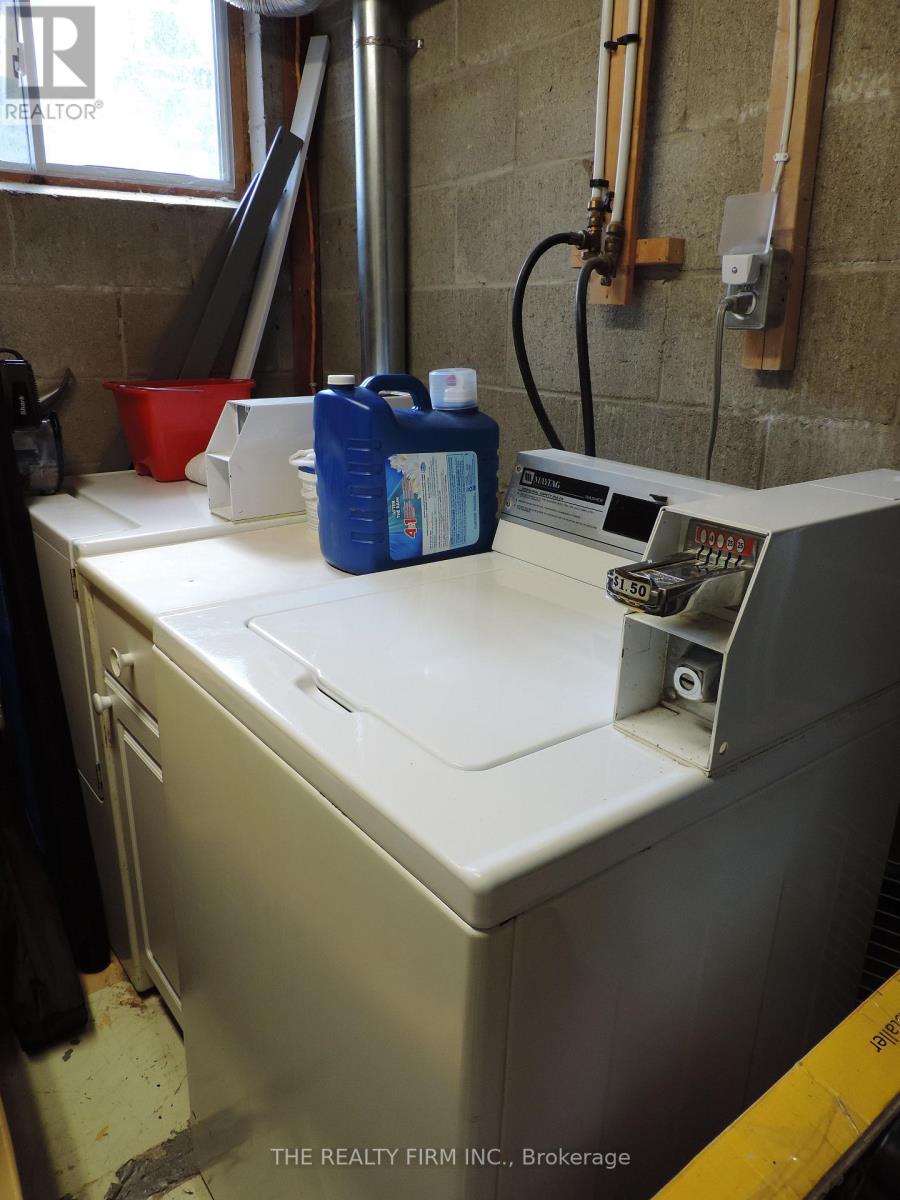 699 Sevilla Park Place, London East, Ontario  N5Y 4H9 - Photo 36 - X12507288