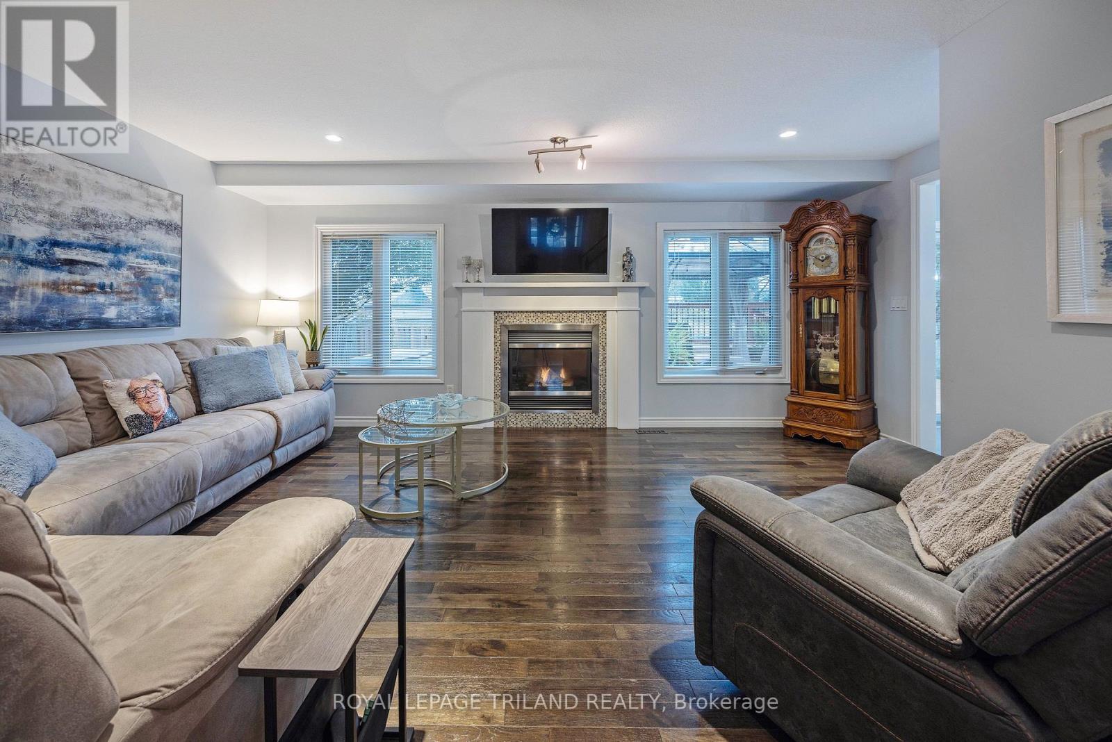 41 Penhale Avenue, St. Thomas, Ontario  N5R 6L2 - Photo 10 - X12507388