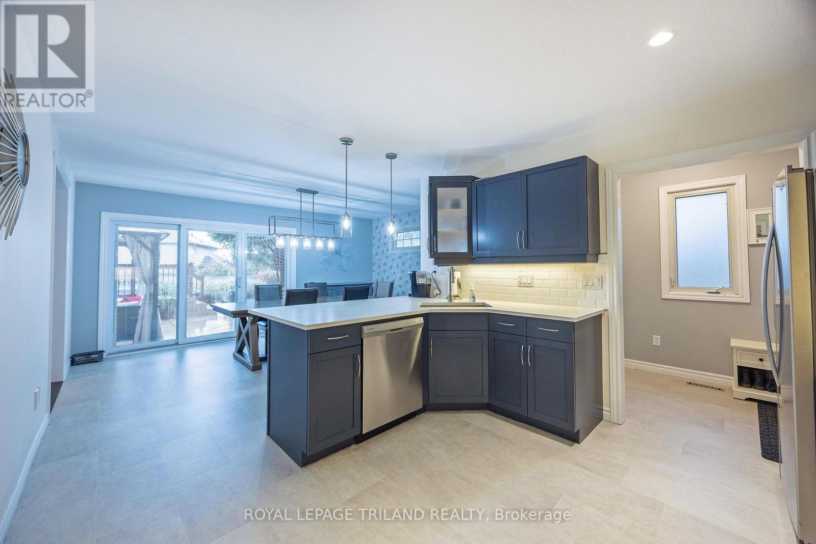 41 Penhale Avenue, St. Thomas, Ontario  N5R 6L2 - Photo 17 - X12507388