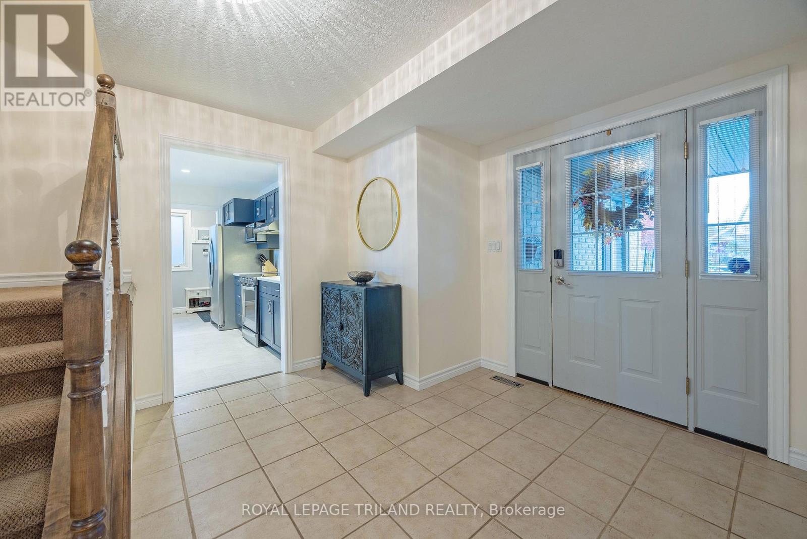 41 Penhale Avenue, St. Thomas, Ontario  N5R 6L2 - Photo 7 - X12507388