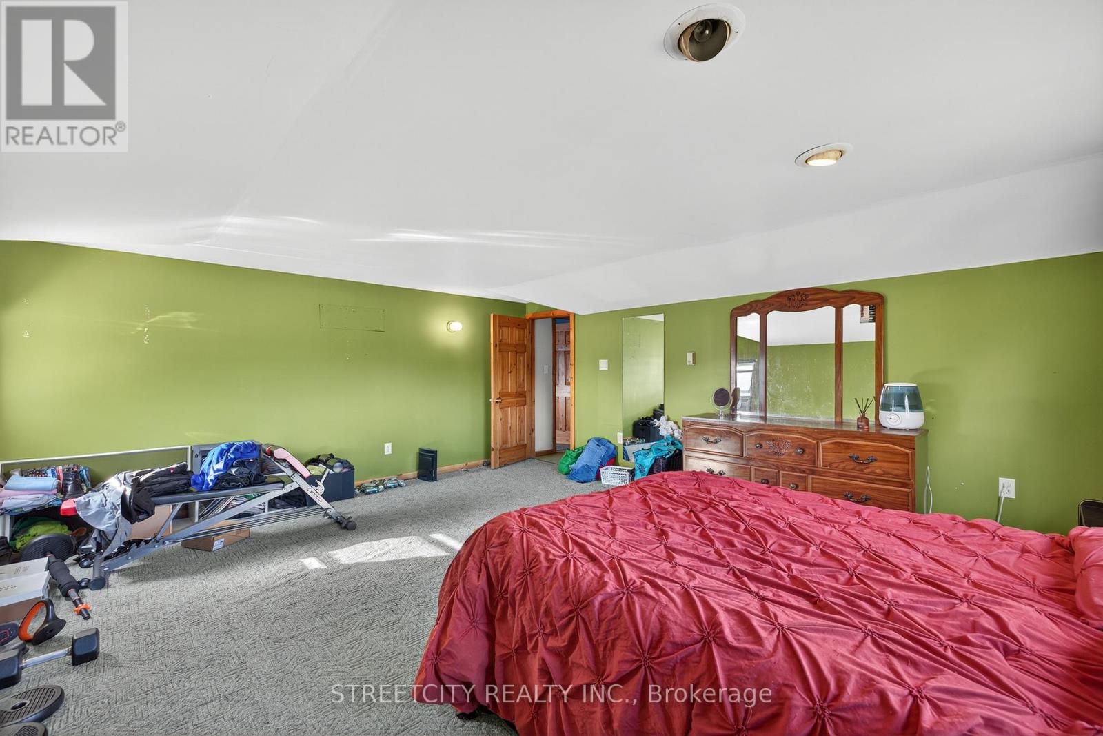 9238 Sandytown Road, Bayham, Ontario  N0J 1H0 - Photo 25 - X12507466