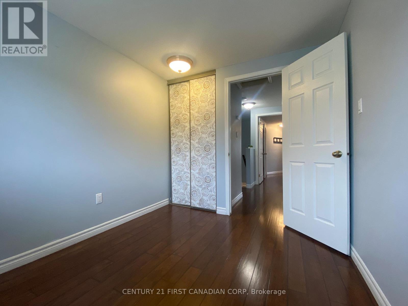 53 - 50 Chapman Court, London North (North I), Ontario  N6G 5E1 - Photo 13 - X12507474