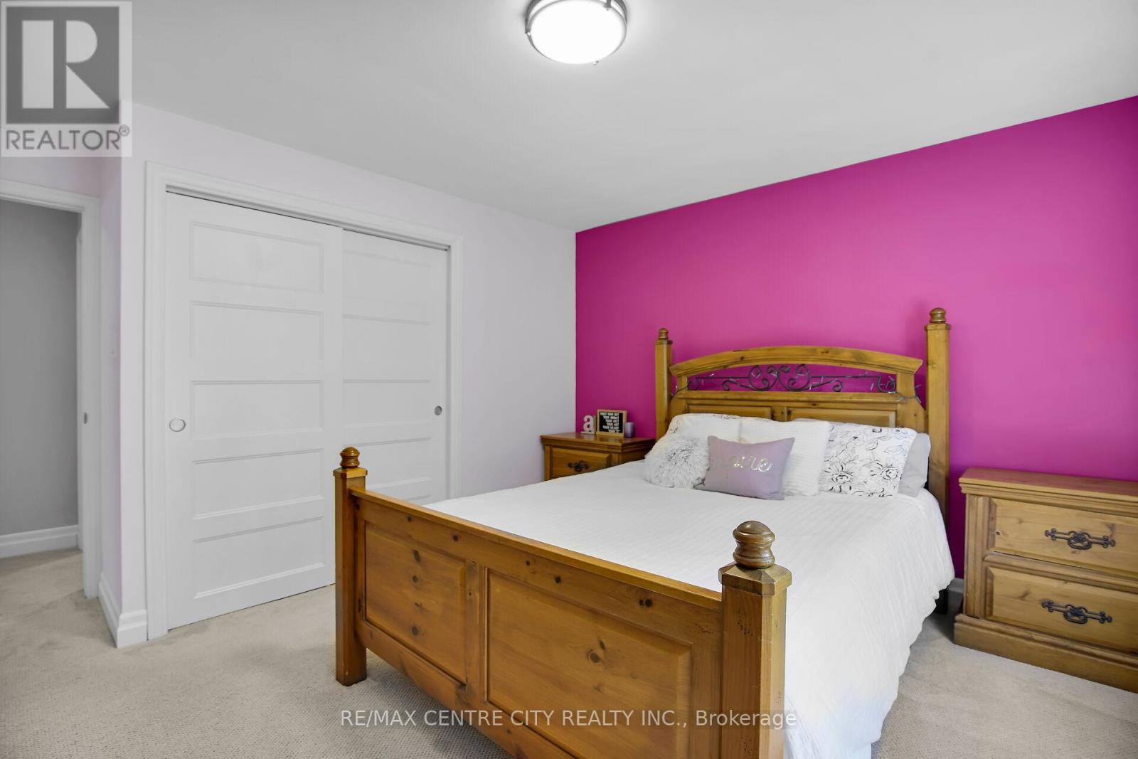 187 Wychwood Park, London North (North J), Ontario  N6G 1S2 - Photo 31 - X12507544