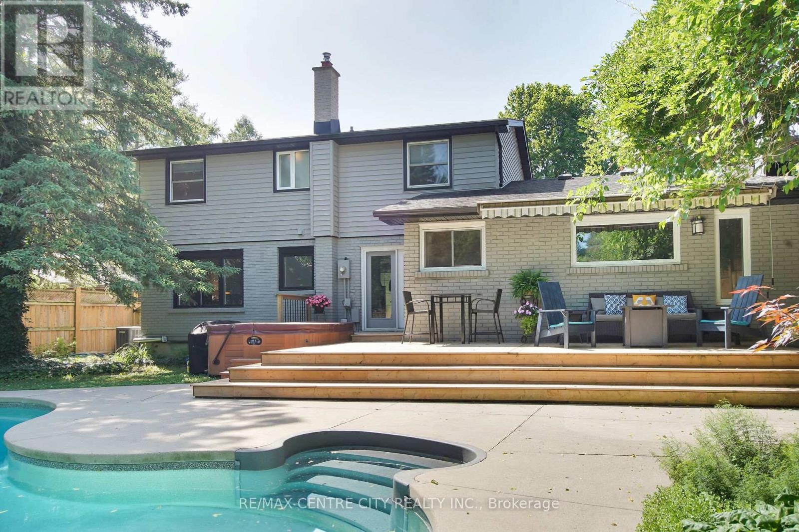 187 Wychwood Park, London North (North J), Ontario  N6G 1S2 - Photo 50 - X12507544