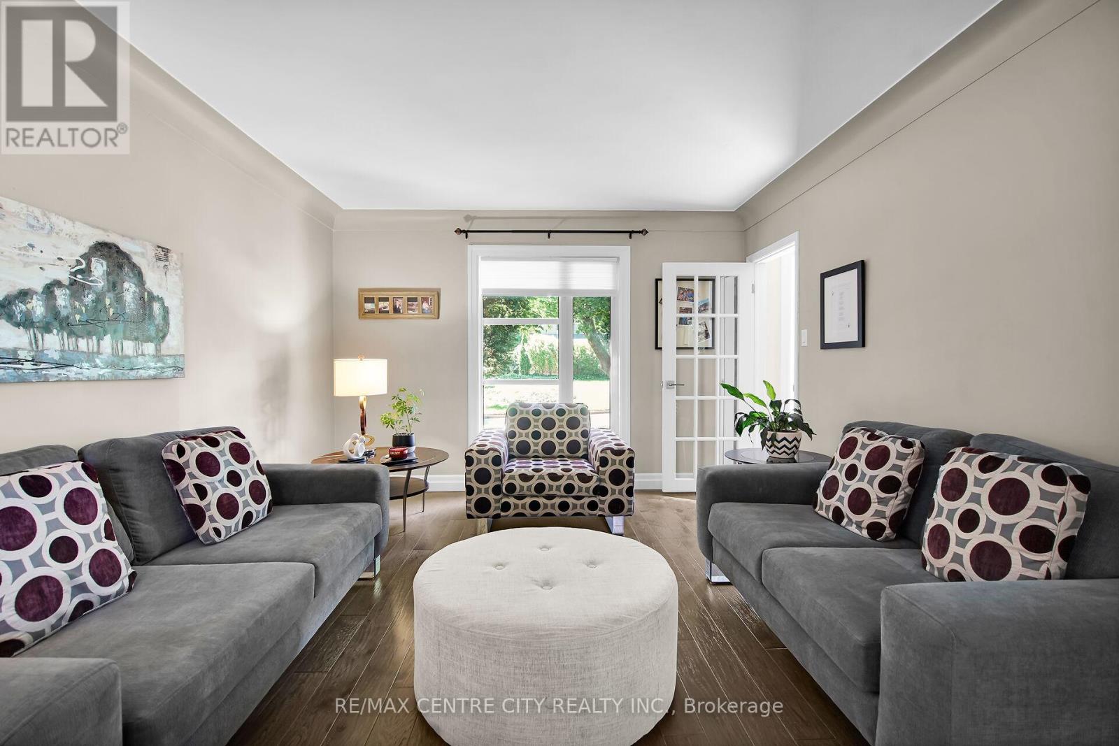 187 Wychwood Park, London North (North J), Ontario  N6G 1S2 - Photo 7 - X12507544