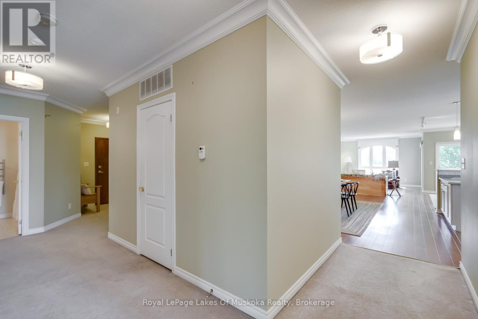 401 - 31 Dairy Lane, Huntsville, Ontario  P1H 1L7 - Photo 20 - X12507478