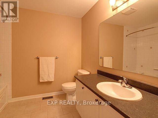 57 Saddlesmith Circle, Ottawa, Ontario  K2M 2Y9 - Photo 10 - X12507390