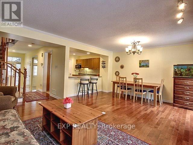 57 Saddlesmith Circle, Ottawa, Ontario  K2M 2Y9 - Photo 3 - X12507390