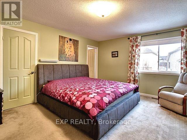 57 Saddlesmith Circle, Ottawa, Ontario  K2M 2Y9 - Photo 7 - X12507390