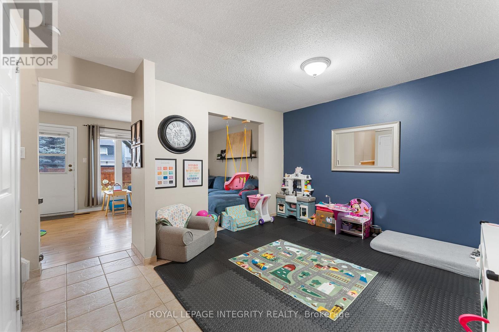 45 Wessex Road, Ottawa, Ontario  K2J 1X2 - Photo 5 - X12507444