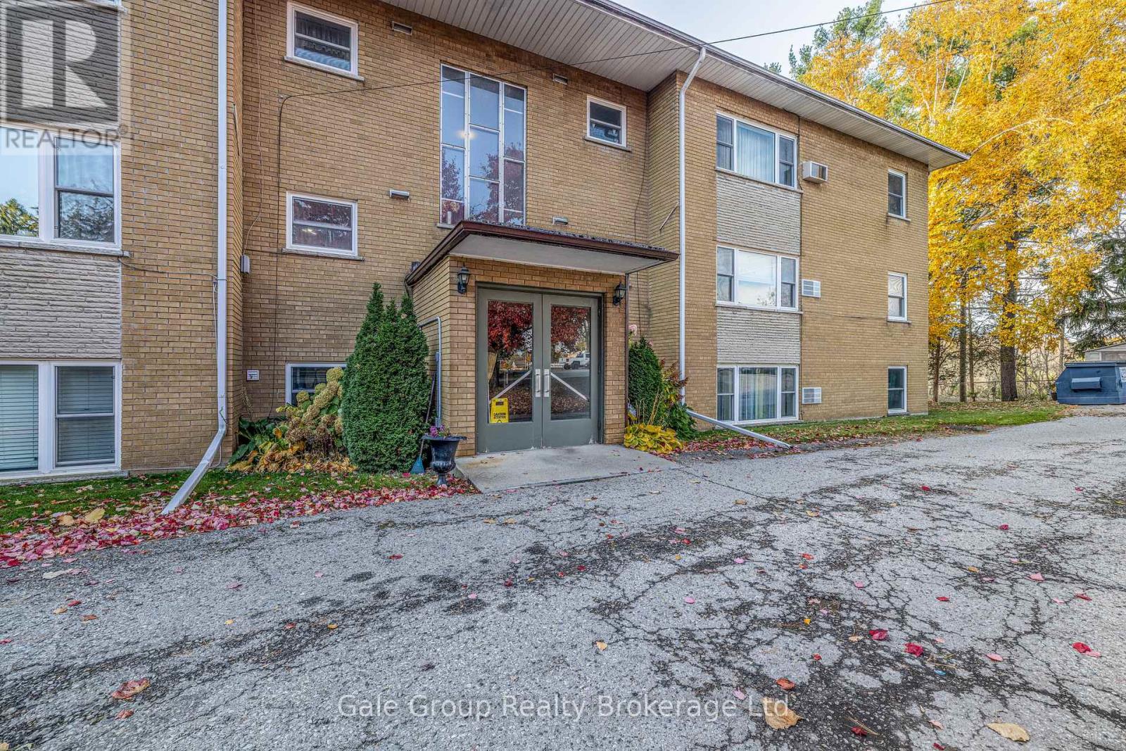 5 - 75 Hale Street W, Tillsonburg, Ontario  N4G 4J3 - Photo 2 - X12507238