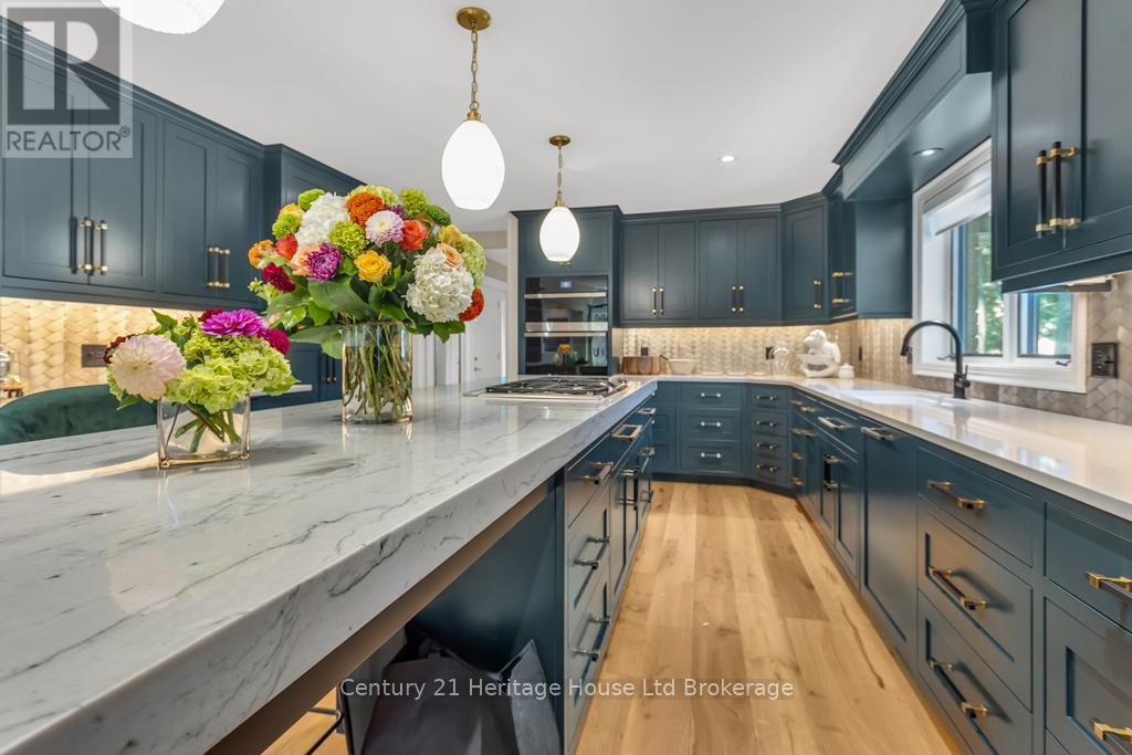 8 Tallwood Circle, London North, Ontario  N5X 2S1 - Photo 10 - X12507518