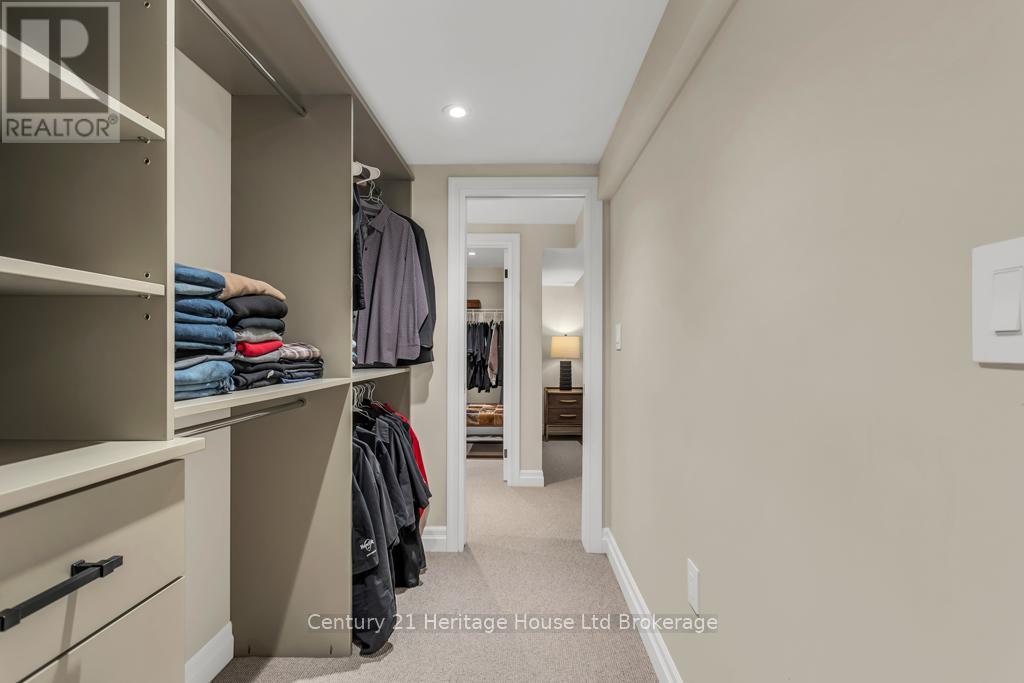 8 Tallwood Circle, London North, Ontario  N5X 2S1 - Photo 34 - X12507518