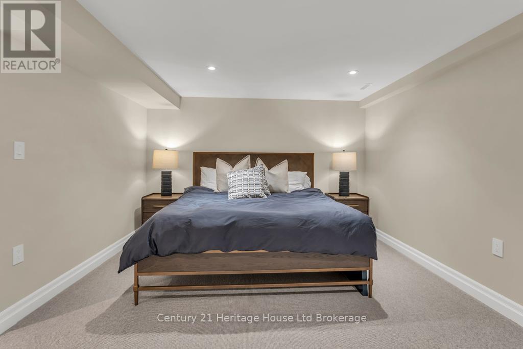 8 Tallwood Circle, London North, Ontario  N5X 2S1 - Photo 36 - X12507518