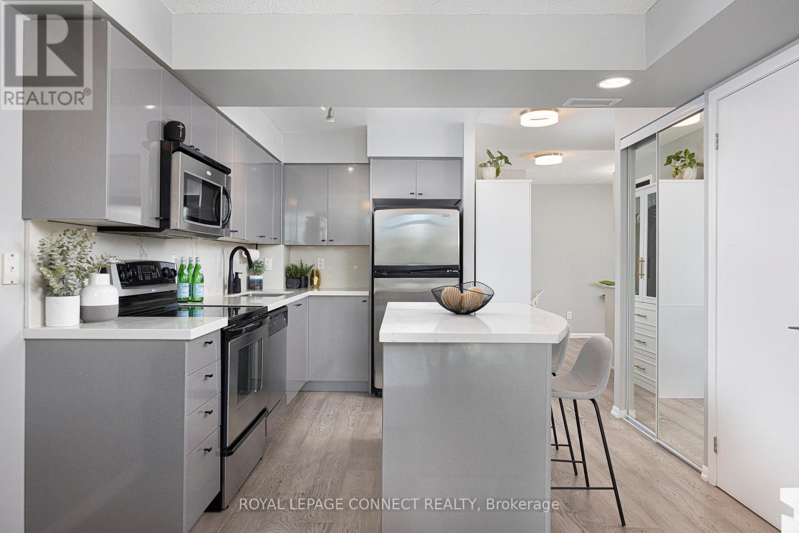 609 - 231 Fort York Boulevard, Toronto, Ontario  M5V 1B2 - Photo 12 - C12507048