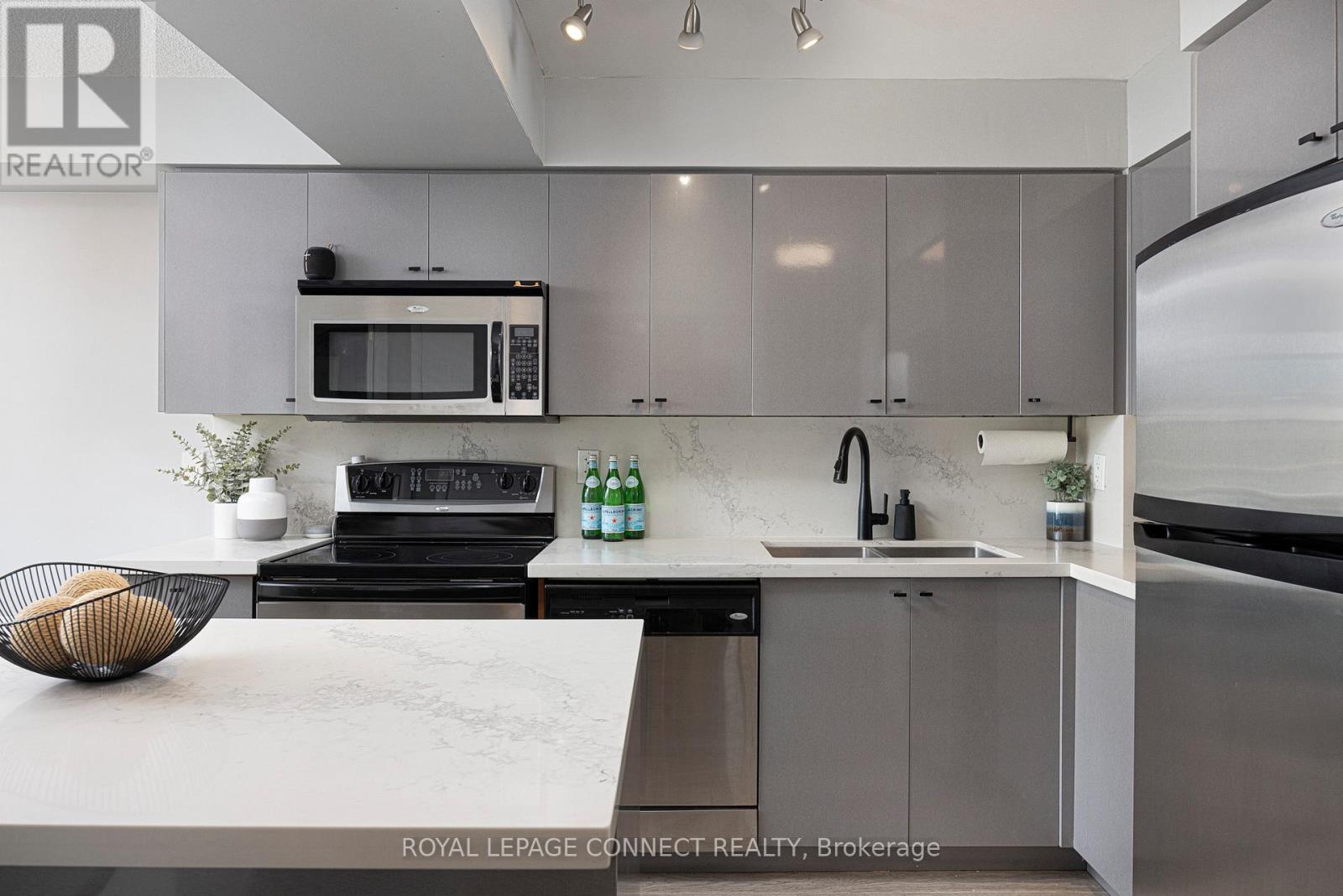 609 - 231 Fort York Boulevard, Toronto, Ontario  M5V 1B2 - Photo 14 - C12507048